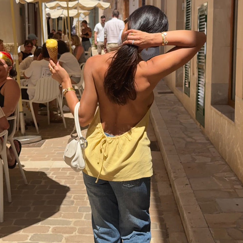 טופ הלטר גב חשוף עם מחשוף וי עמוק