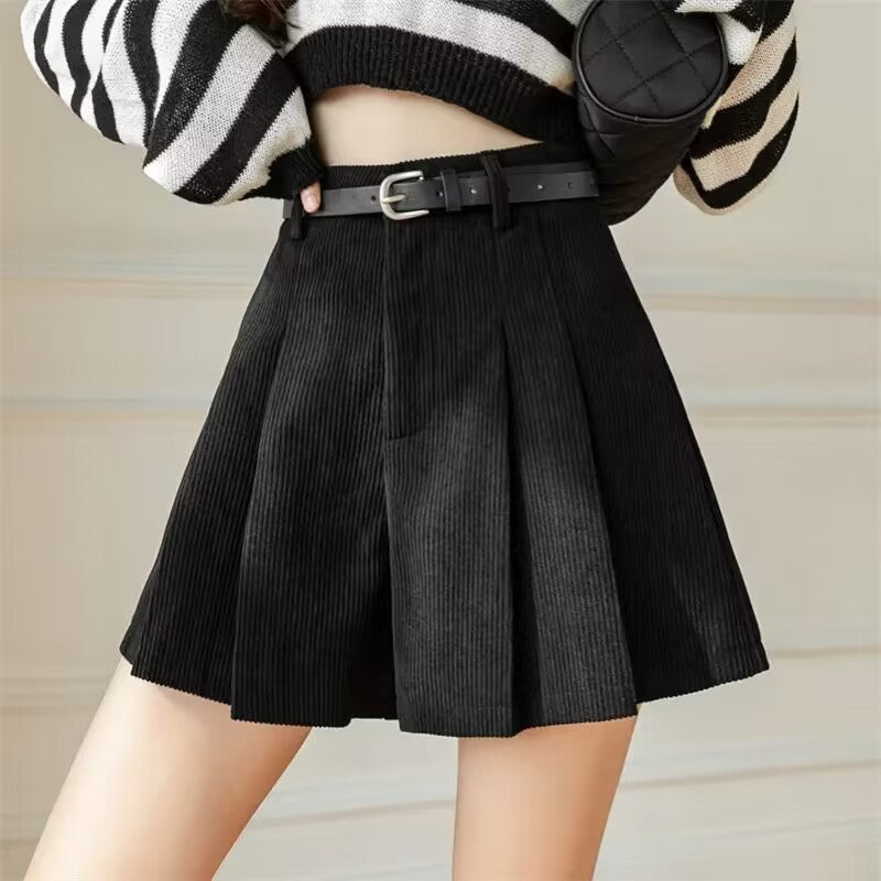High-Waist Corduroy Pleated Wide-Leg Shorts